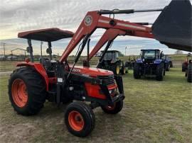 2001 KUBOTA M6800