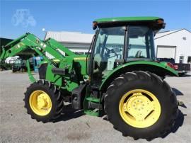 2015 JOHN DEERE 5085E