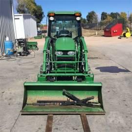 2011 JOHN DEERE 3720