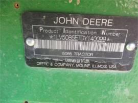 2014 JOHN DEERE 5085E