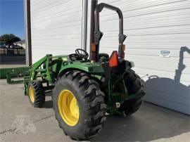 2017 JOHN DEERE 4044M