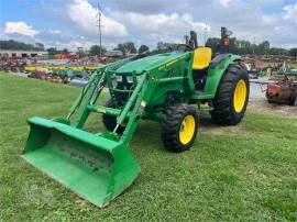 JOHN DEERE 4066M