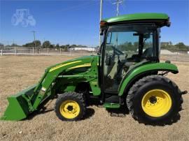 2011 JOHN DEERE 3720