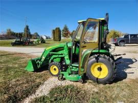 2011 JOHN DEERE 3720