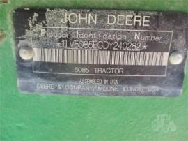 2014 JOHN DEERE 5085E