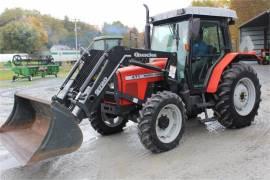 2005 MASSEY FERGUSON 471