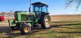 JOHN DEERE 4030