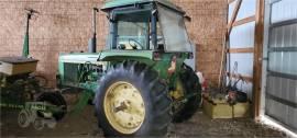 JOHN DEERE 4030