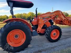 2011 KUBOTA M8560HD12