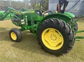 2017 JOHN DEERE 5045E