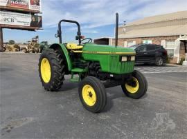 1995 JOHN DEERE 5200