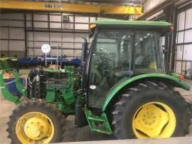 2017 JOHN DEERE 5055E