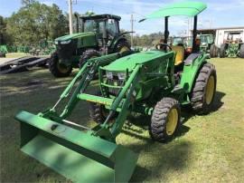 2017 JOHN DEERE 4052M