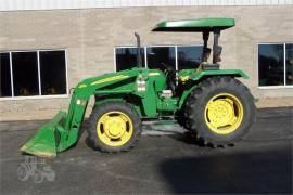 2009 JOHN DEERE 5075E