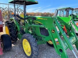 JOHN DEERE 5065E