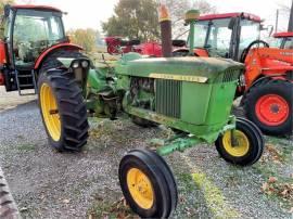 JOHN DEERE 3020