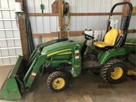 2010 JOHN DEERE 2305