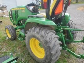 2016 JOHN DEERE 3033R