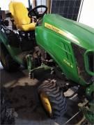 2016 JOHN DEERE 1025R