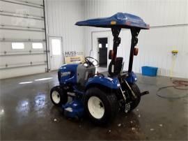 NEW HOLLAND BOOMER 24