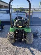 2004 JOHN DEERE 2210