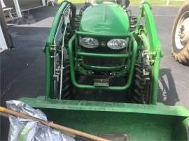 2013 JOHN DEERE 2032R