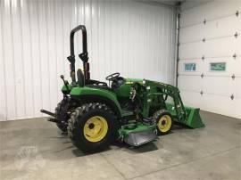 2017 JOHN DEERE 2032R