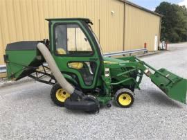 2012 JOHN DEERE 1026R