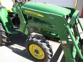 2016 JOHN DEERE 3032E