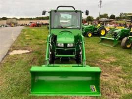 JOHN DEERE 3025E