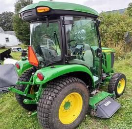 2022 JOHN DEERE 3033R