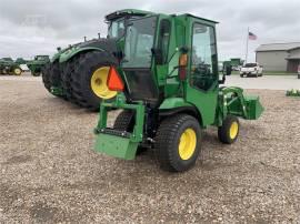 2019 JOHN DEERE 2025R