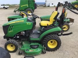 2017 JOHN DEERE 1025R