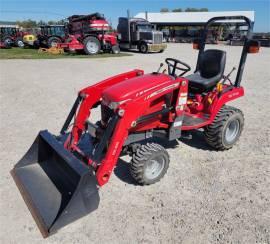 2018 MASSEY FERGUSON GC1705