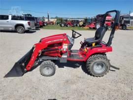 2018 MASSEY FERGUSON GC1705