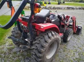 2016 MASSEY FERGUSON 1726E