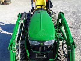 2007 JOHN DEERE 2520