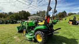 2011 JOHN DEERE 1026R