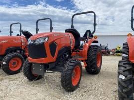 2022 KUBOTA L3302HST