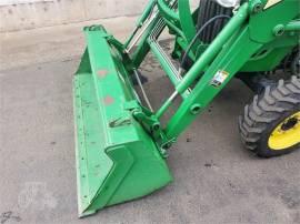 2005 JOHN DEERE 3120