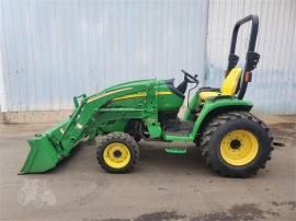 2005 JOHN DEERE 3120