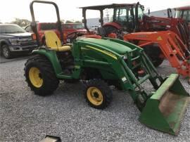 2005 JOHN DEERE 3520