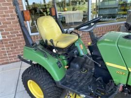 2005 JOHN DEERE 2305