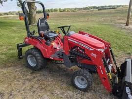 2022 MASSEY FERGUSON GC1723E