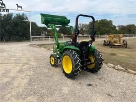 JOHN DEERE 3038E