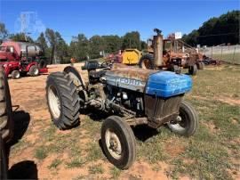 1984 FORD 2810