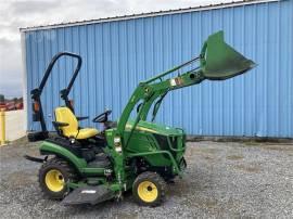 2017 JOHN DEERE 1025R