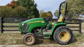 2005 JOHN DEERE 3120