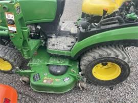 2018 JOHN DEERE 1025R