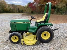 JOHN DEERE 755